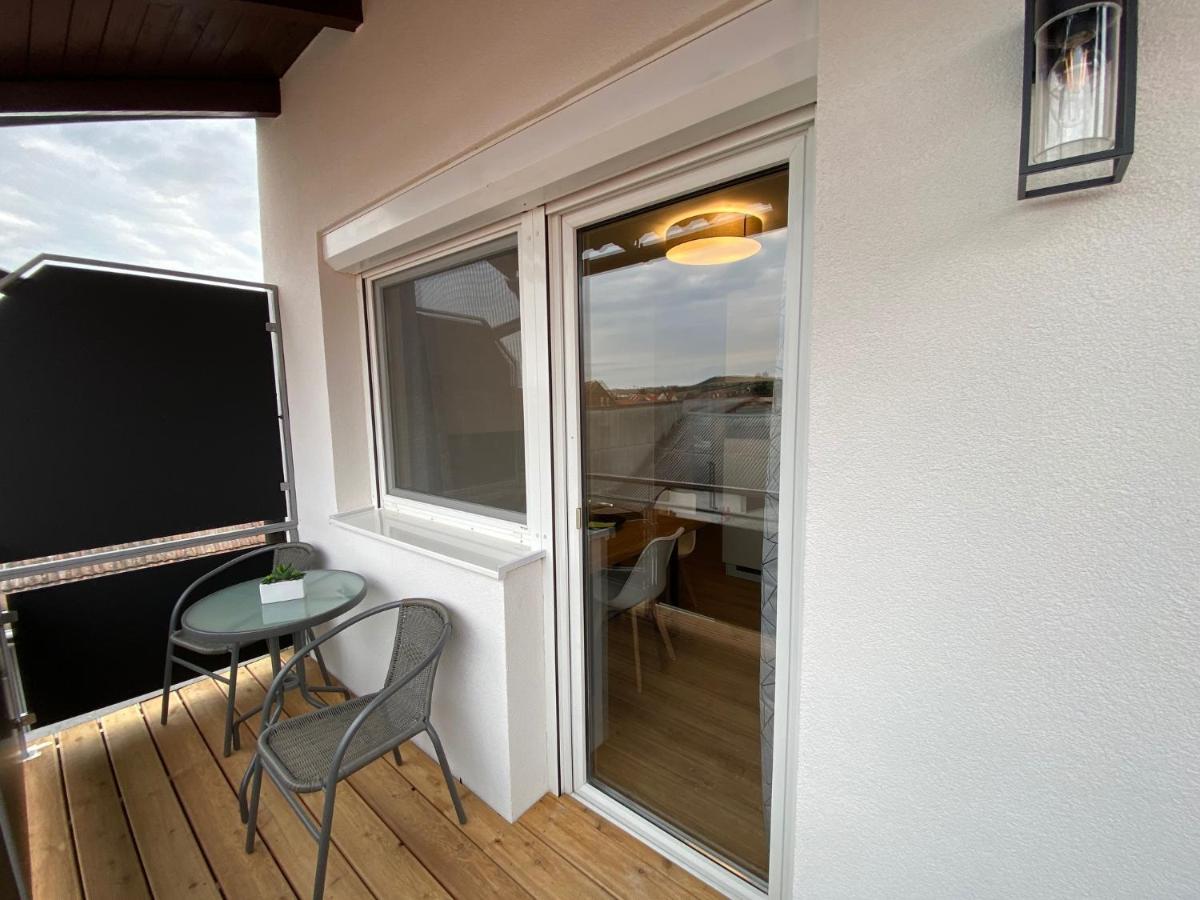 Apartments Freitag - H1 Winden am See Экстерьер фото